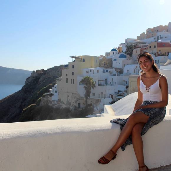 Meet your Posher, Anita - Picture 1 of 1